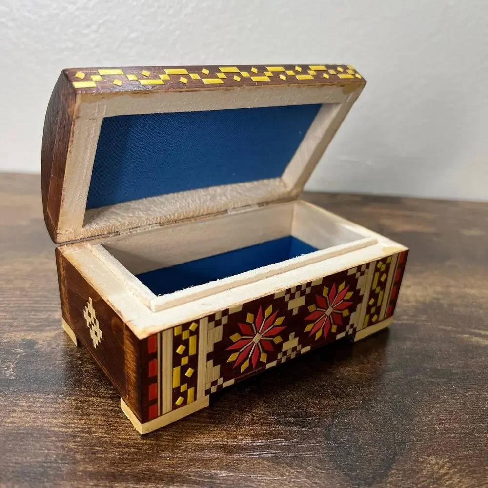 Vtg Handmade in Belarus Wooden Box Chest Folk Art Straw Inlay 90s Hand Painted